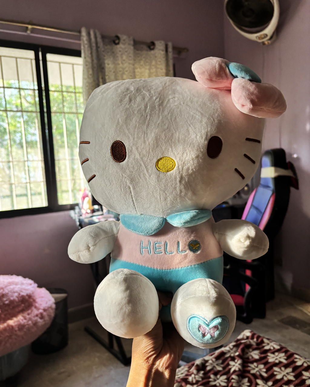 Hello Kitty Butterfly Large Plushie 🦋🎀✨